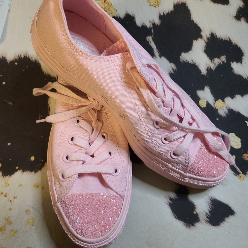 Converse shoes